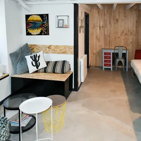 Holiday home Luxury Mansion In With Private Pool